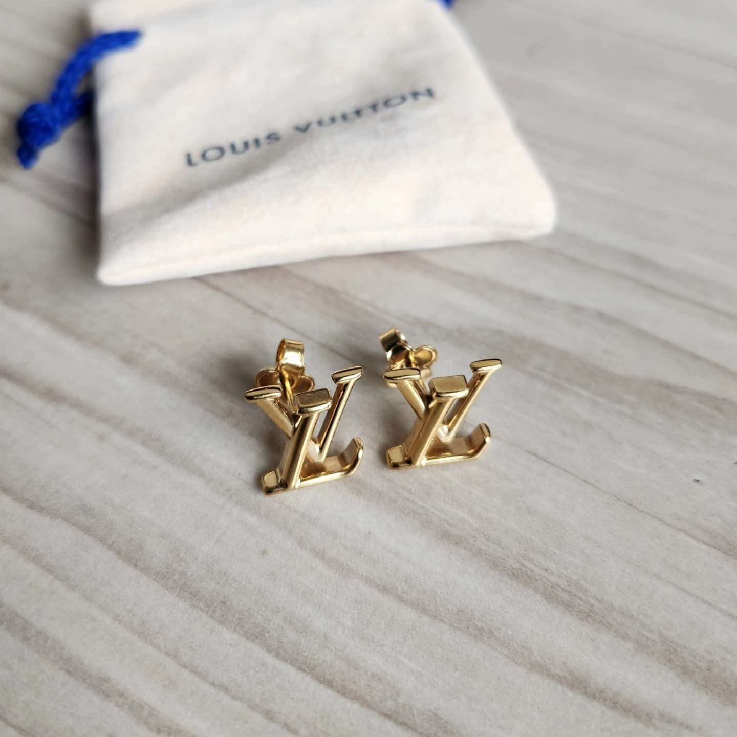 Louis Vuitton Nausnice