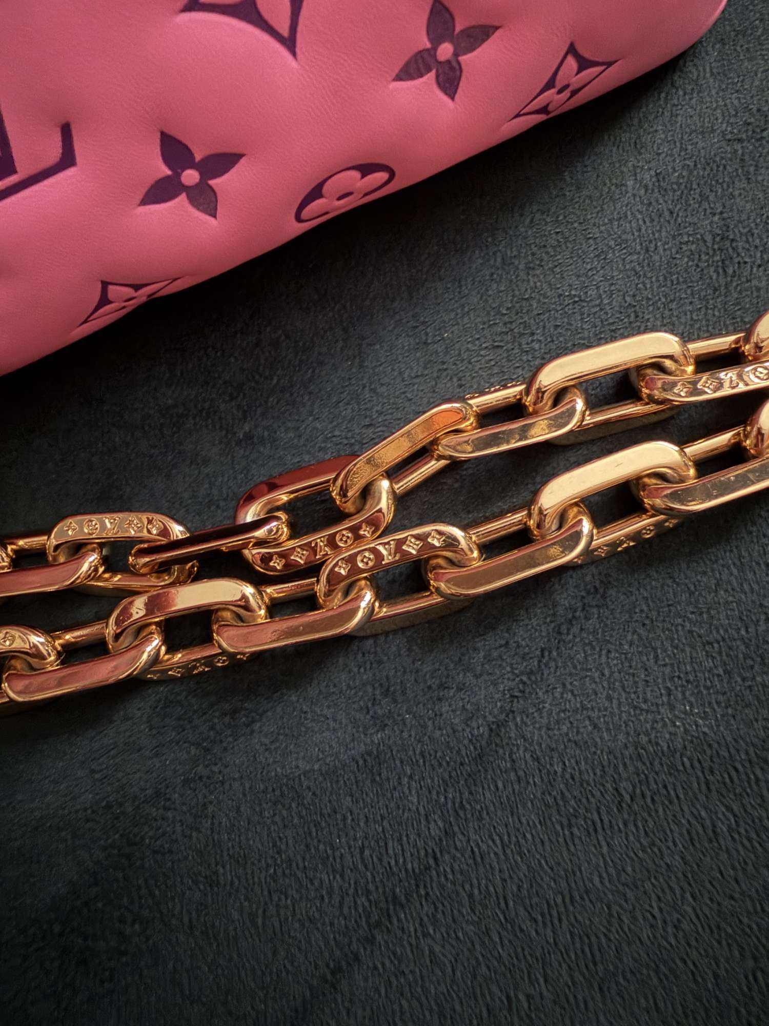 Louis Vuitton Coussin