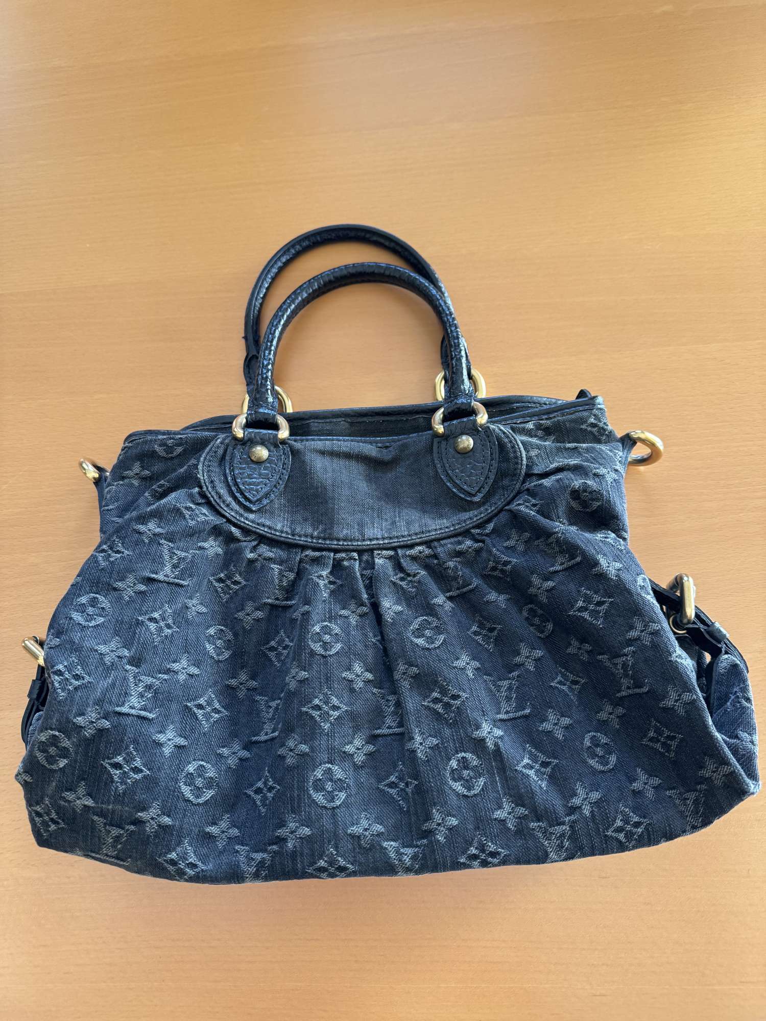 Louis Vuitton Neo Cabby MM denim