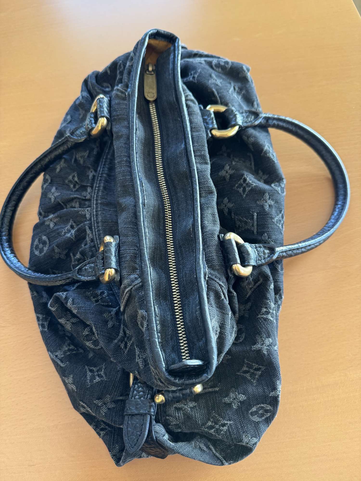 Louis Vuitton Neo Cabby MM denim