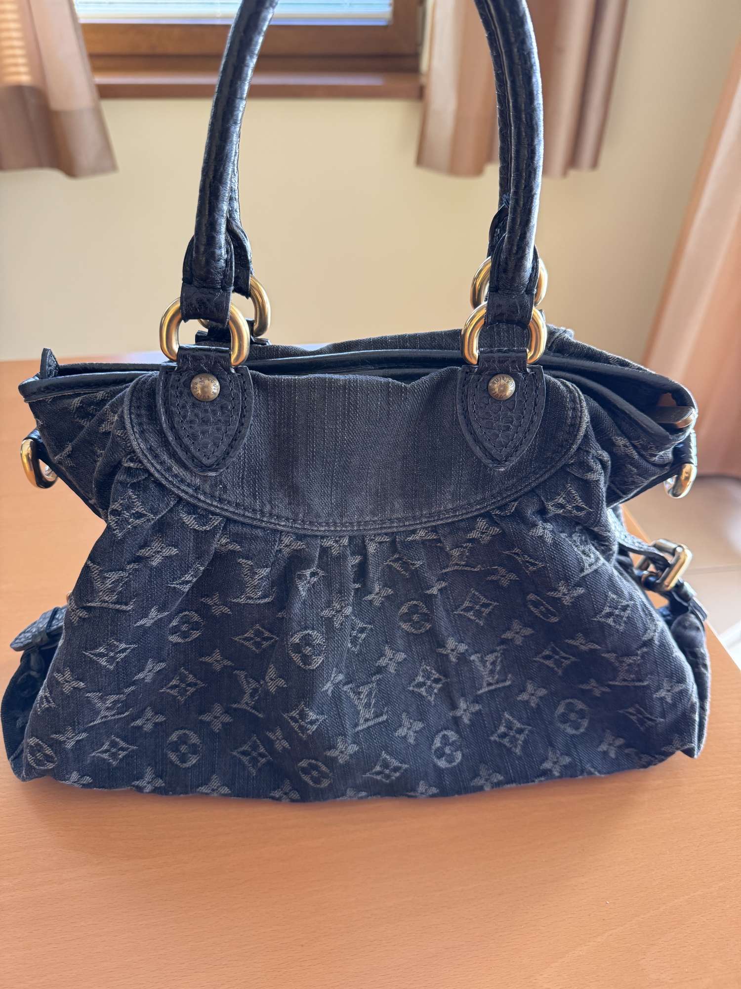 Louis Vuitton Neo Cabby MM denim