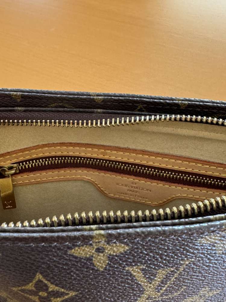 Louis Vuitton Monogram Looping MM
