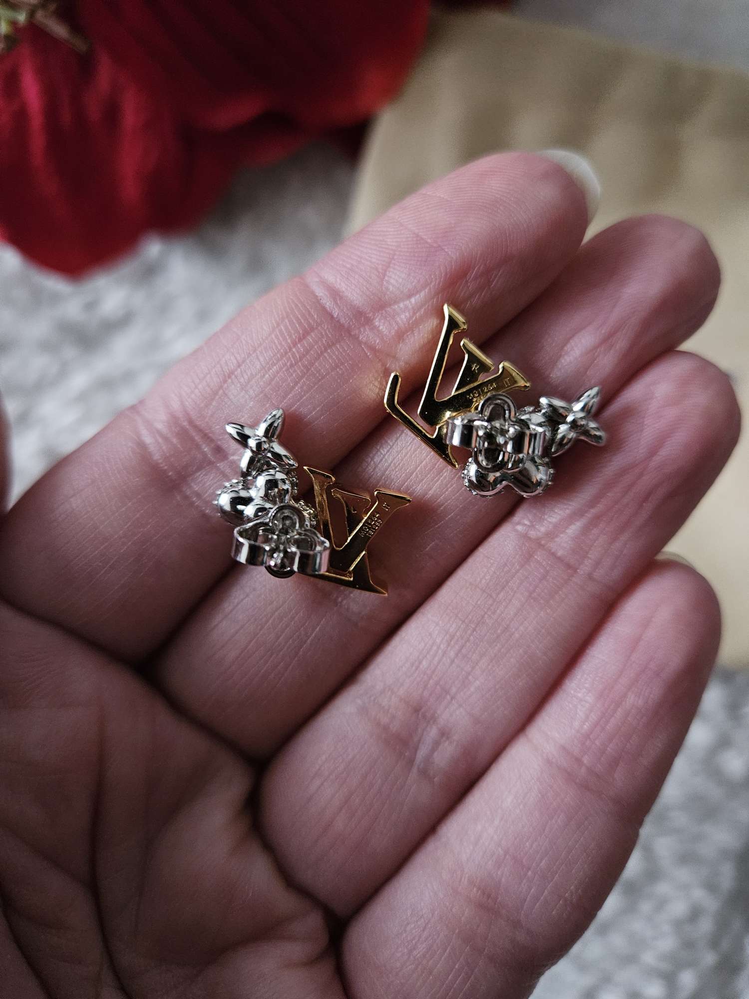 Nausnice Louis Vuitton