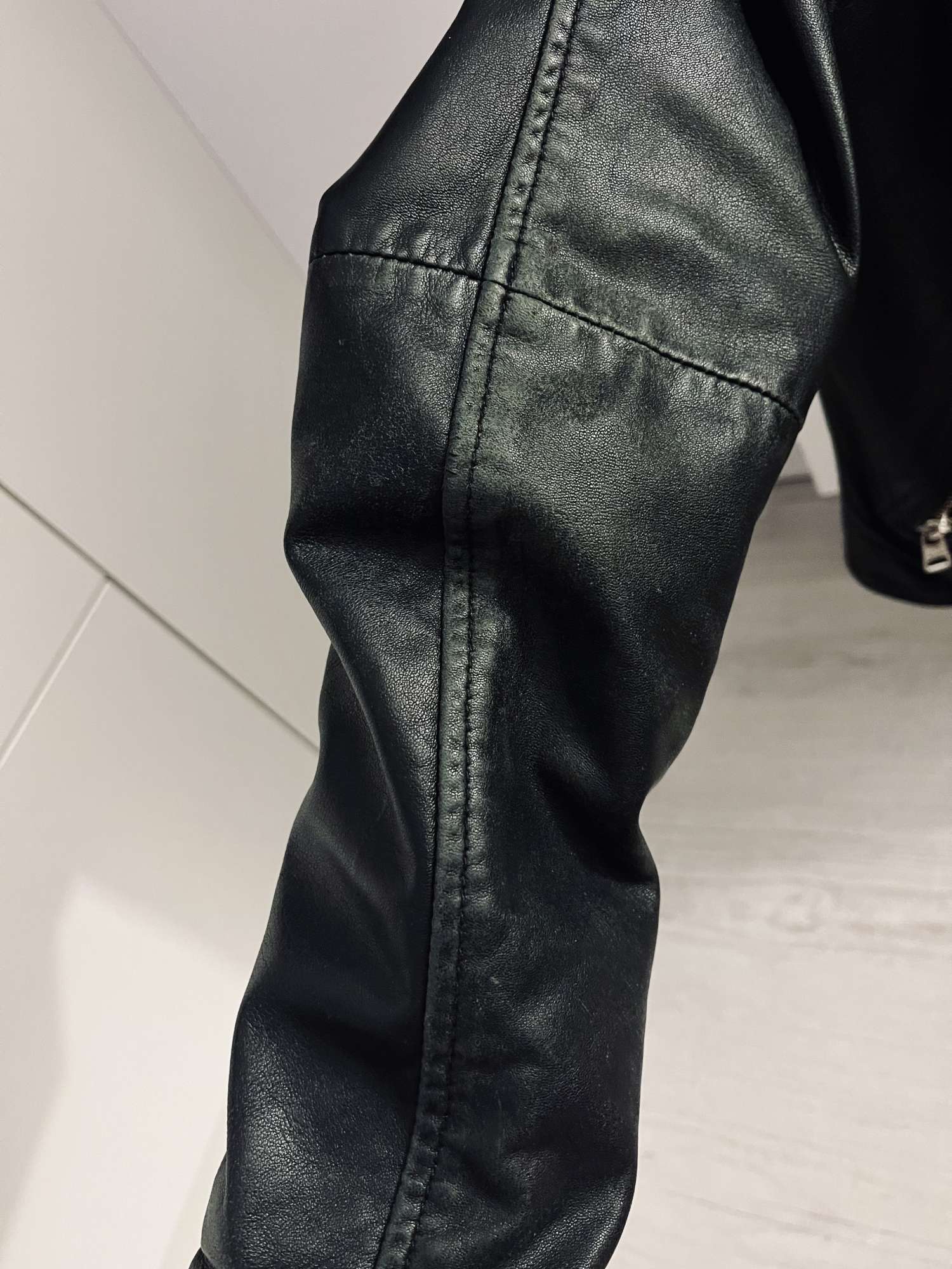 Calvin Klein kožená bunda XS (pravá koža)