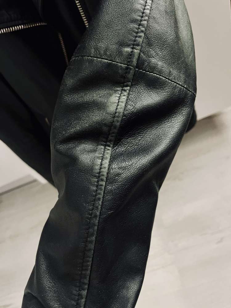 Calvin Klein kožená bunda XS (pravá koža)