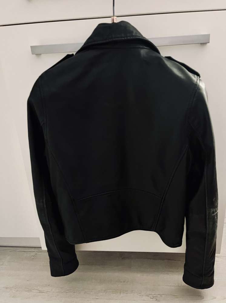 Calvin Klein kožená bunda XS (pravá koža)