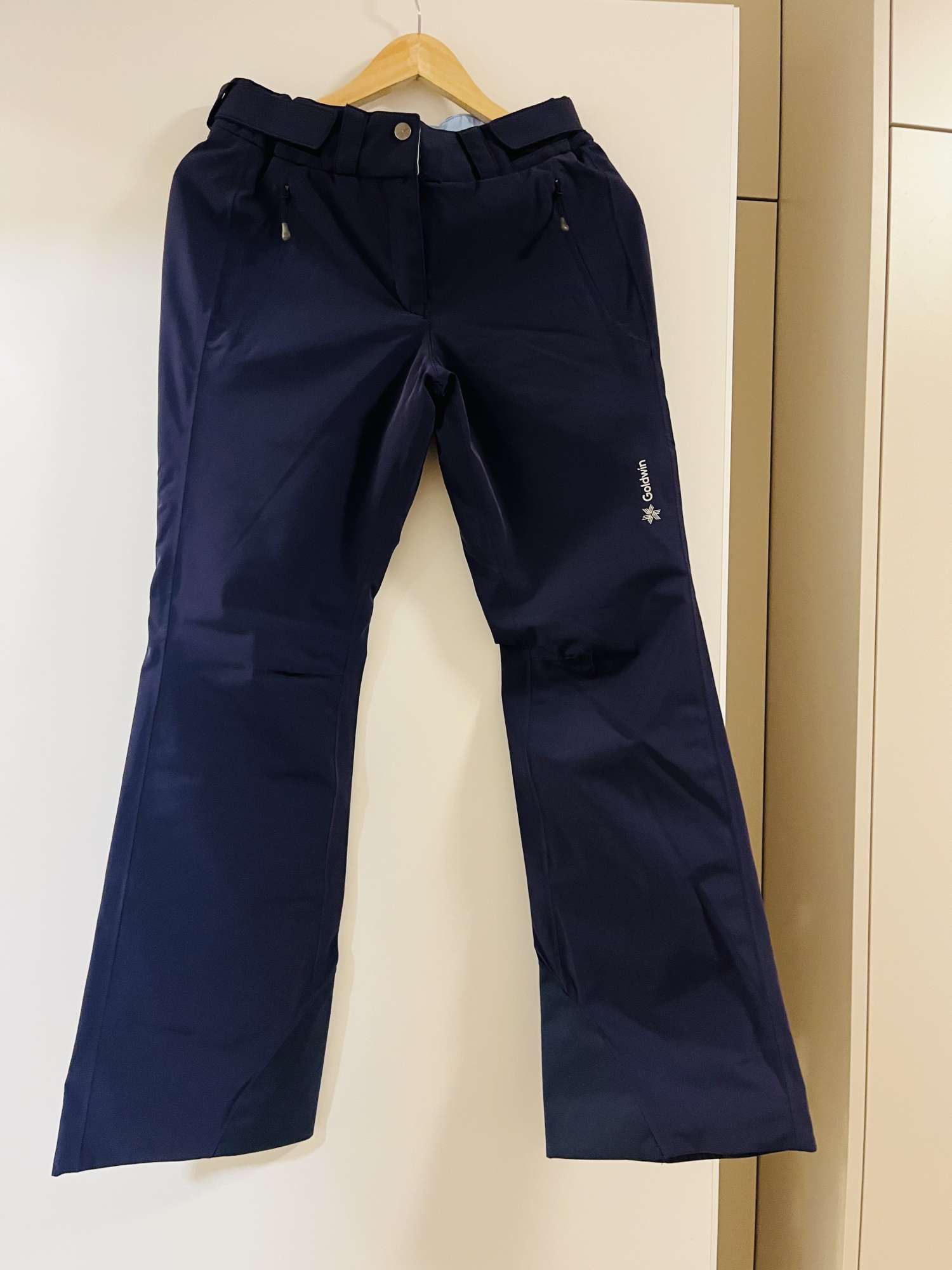 Goldwin dámska lyžiarska súprava (bunda + nohavice) veľkosť M