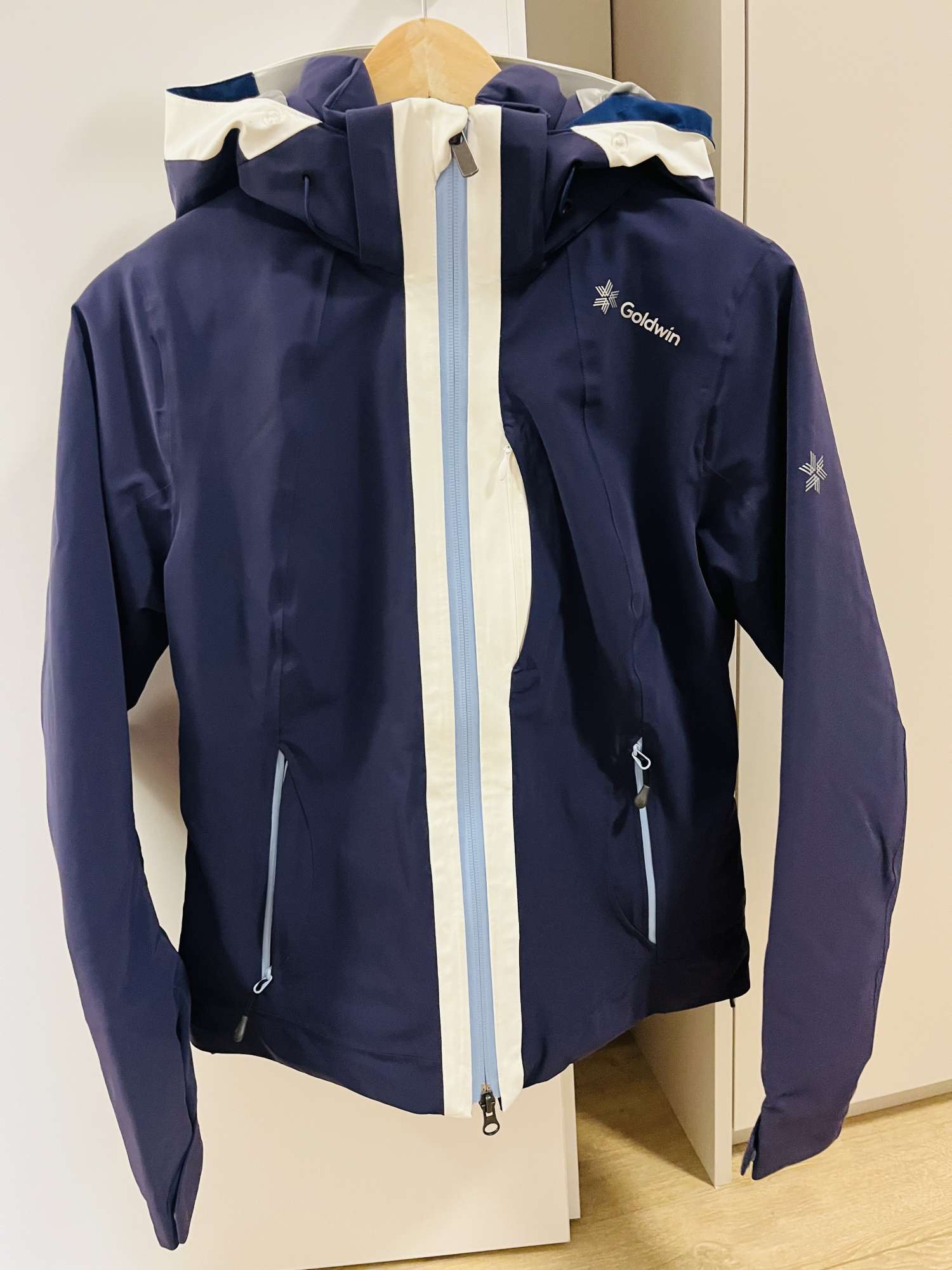 Goldwin dámska lyžiarska súprava (bunda + nohavice) veľkosť M