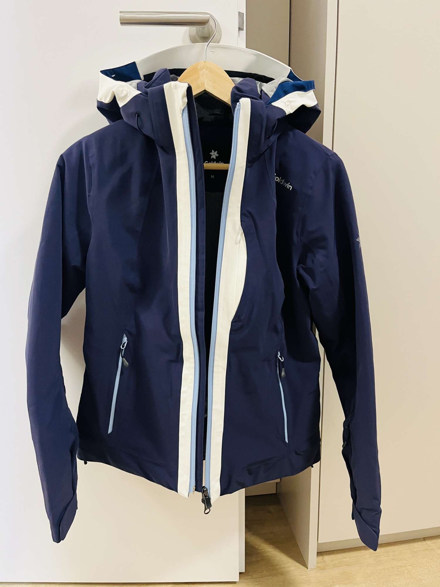 Goldwin dámska lyžiarska súprava (bunda + nohavice) veľkosť M