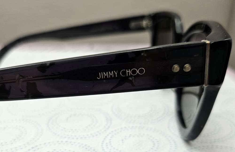 Jimmy Choo slnečné okuliare.