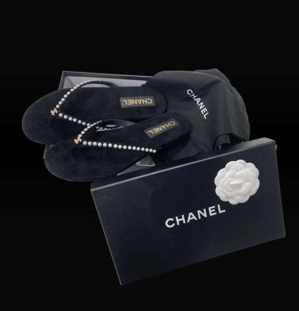Chanel šľapky