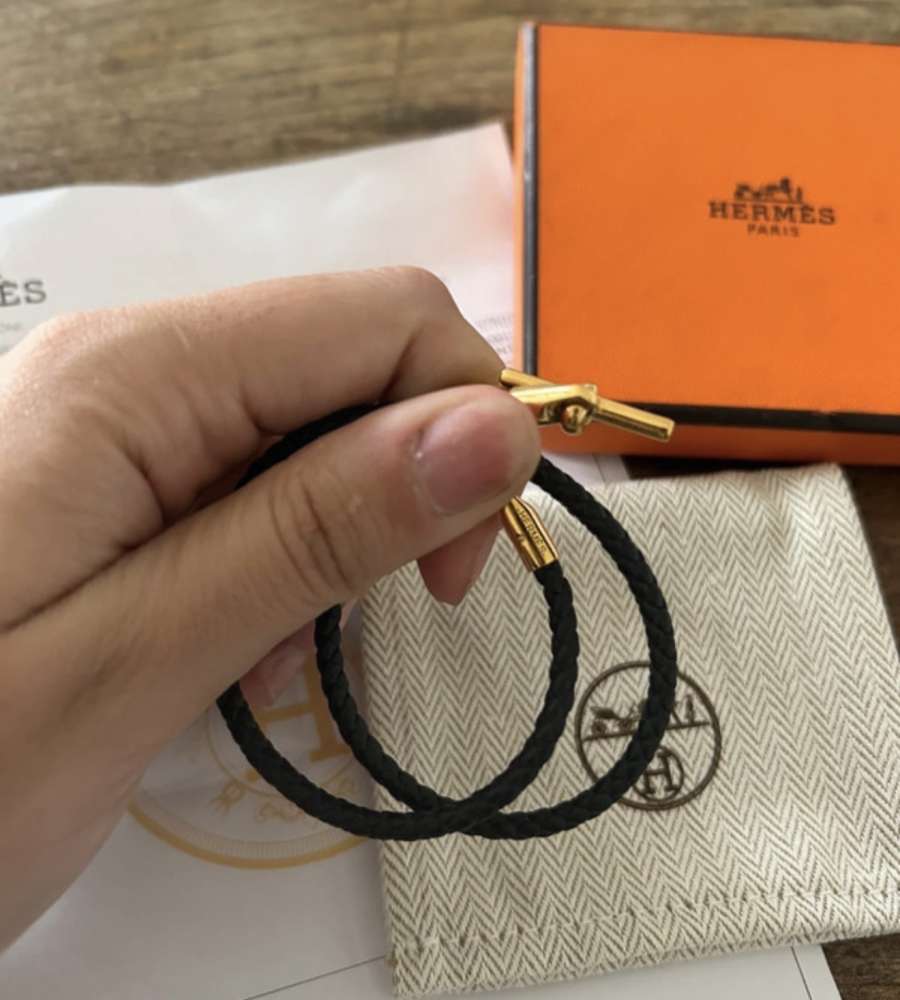 Hermes náramok