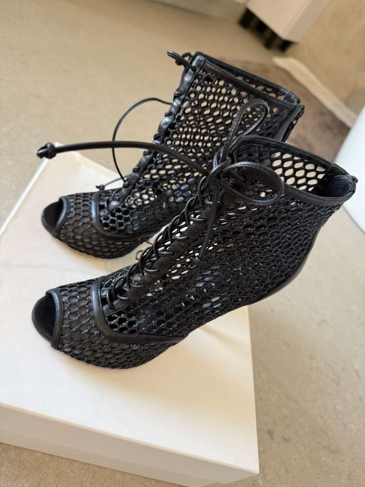 Casadei clenkove cizmicky