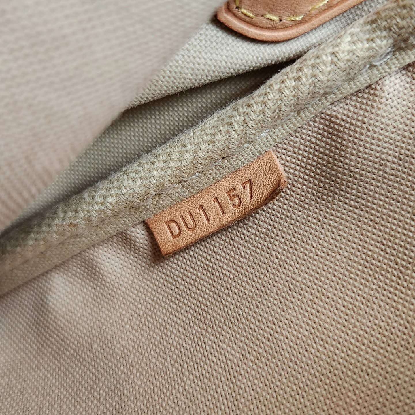 Louis Vuitton Favorite MM