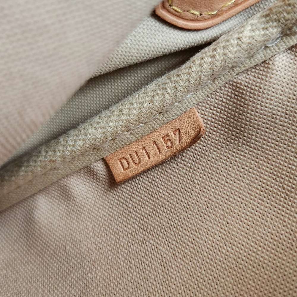 Louis Vuitton Favorite MM