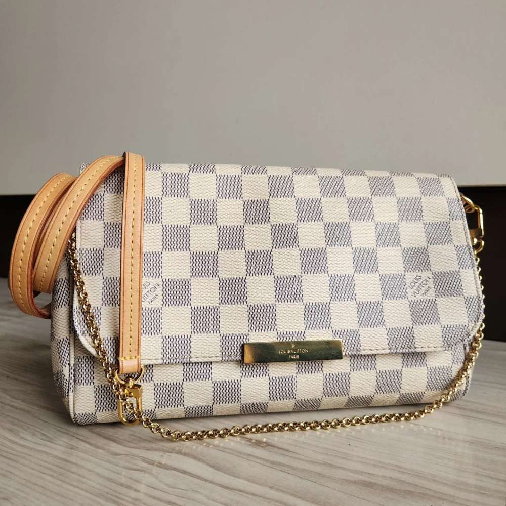 Louis Vuitton Favorite MM
