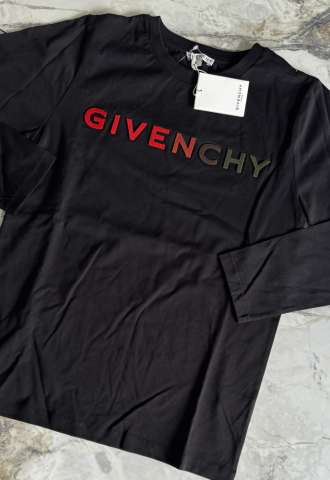 https://vipluxury.sk/Givenchy tričko