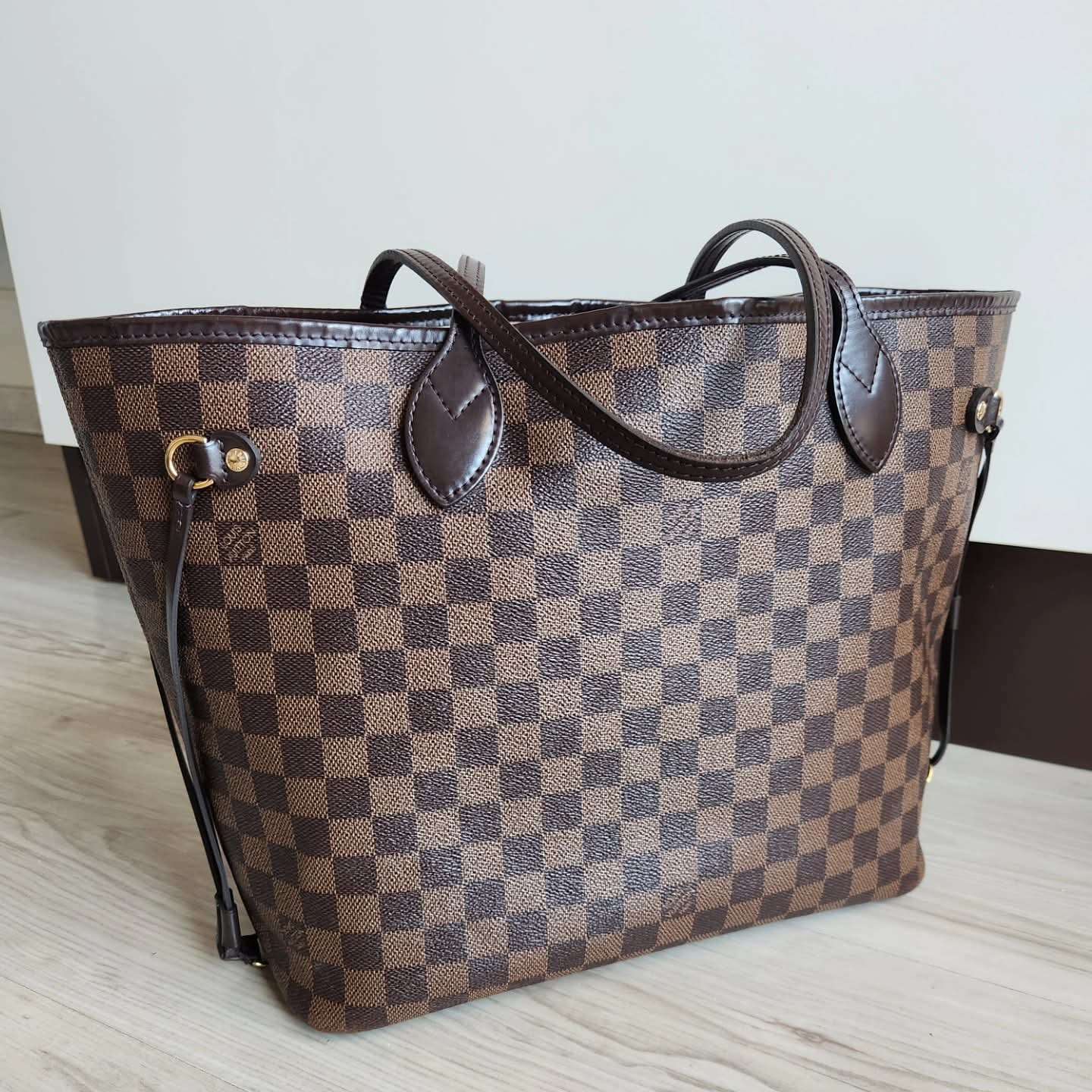 Louis Vuitton Neverfull MM