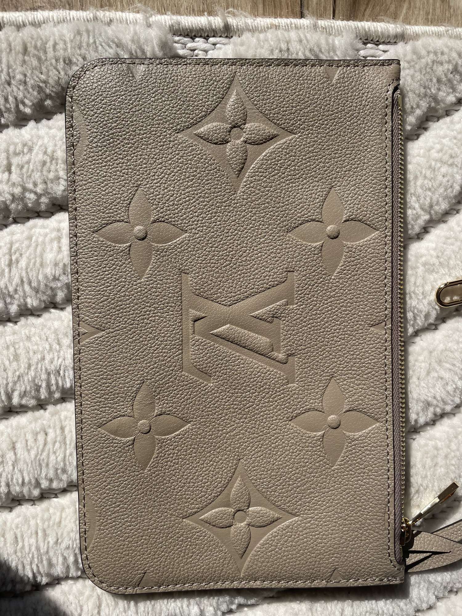 louis vuitton Clutch, uplne novy