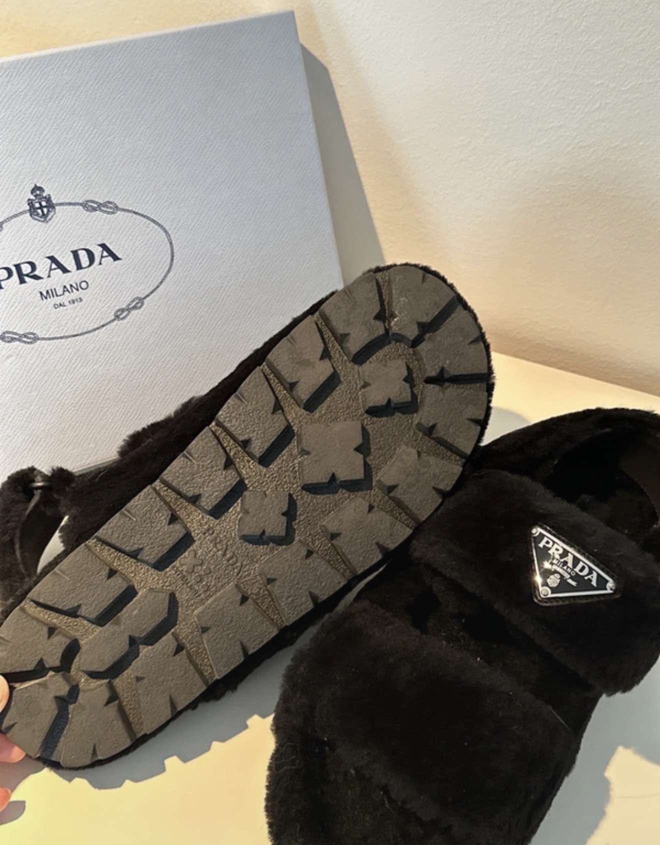 Prada sandalky