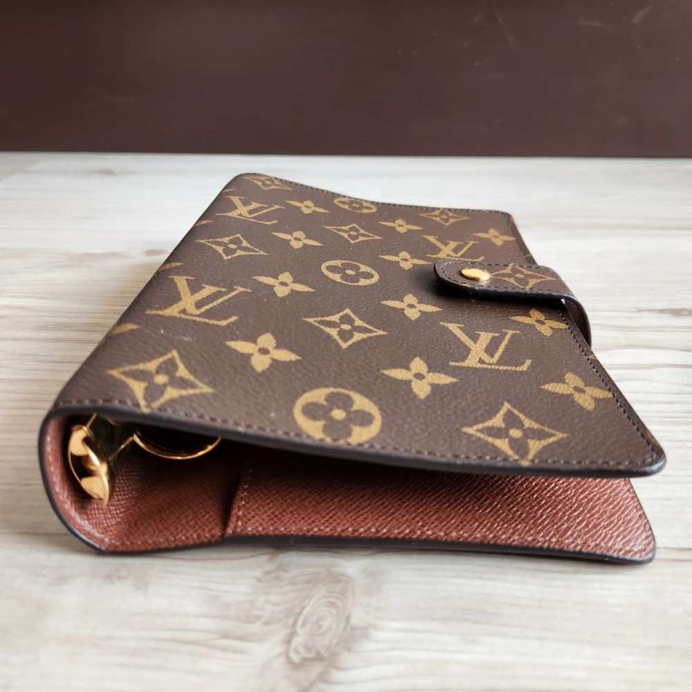 Louis Vuitton Agenda MM