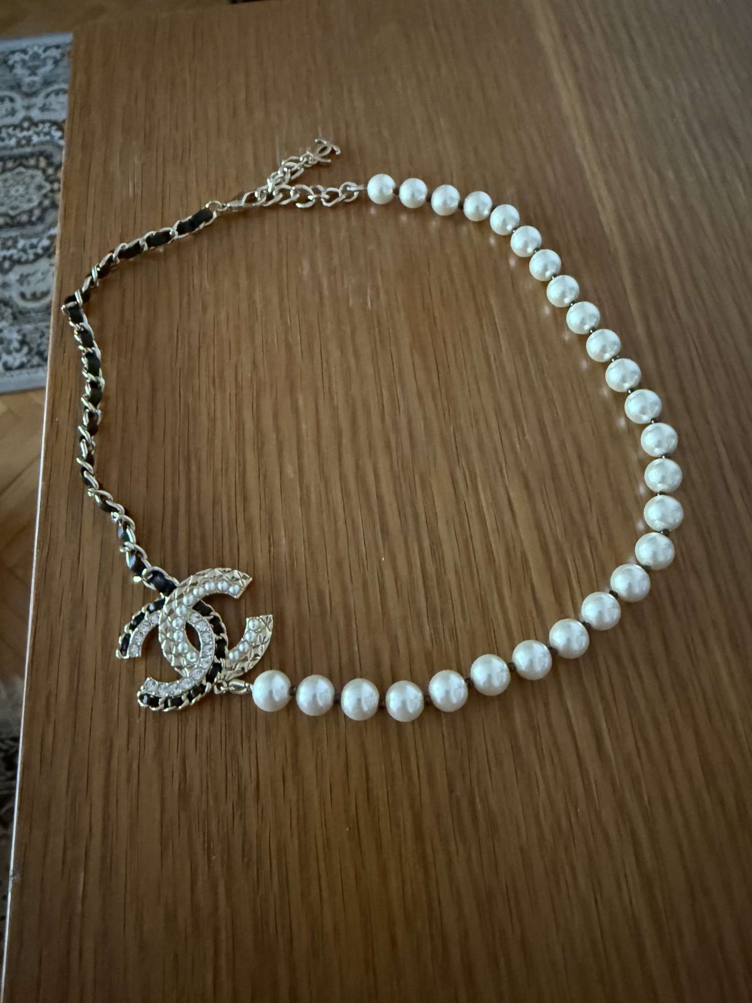Chanel náhrdelník