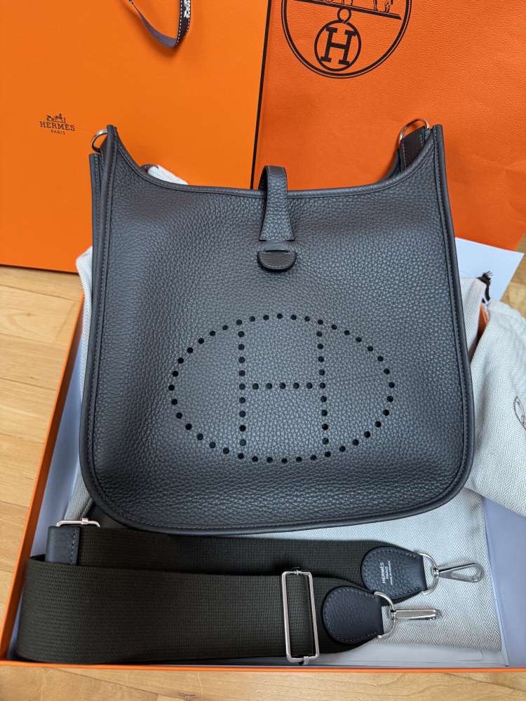 Hermes Evelyne 29