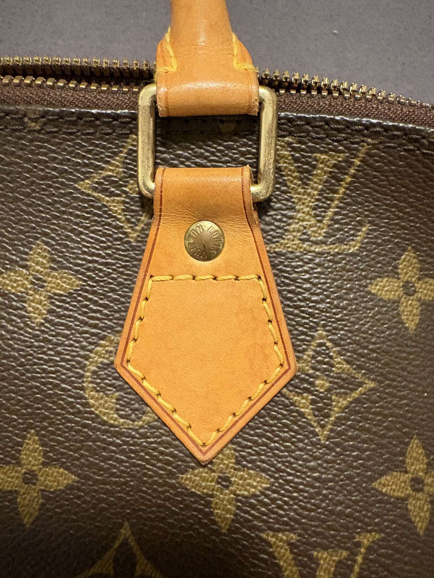 Louis Vuitton Alma PM