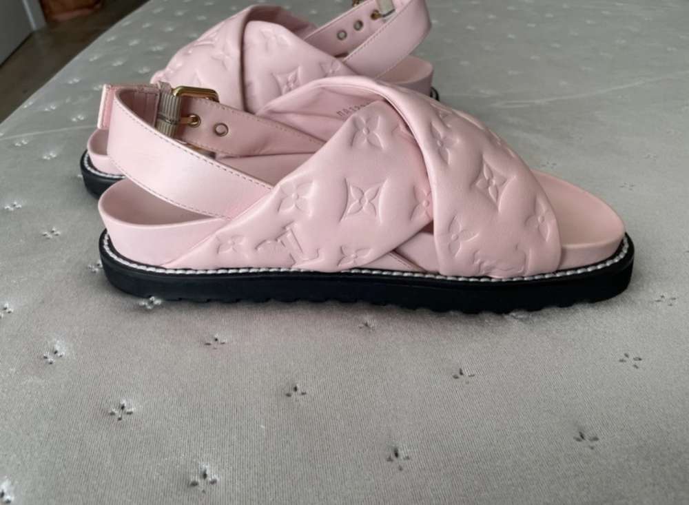 Sandalky Louis Vuitton