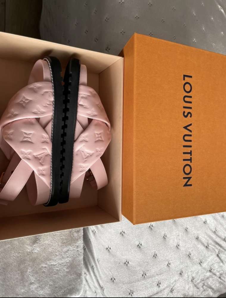 Sandalky Louis Vuitton