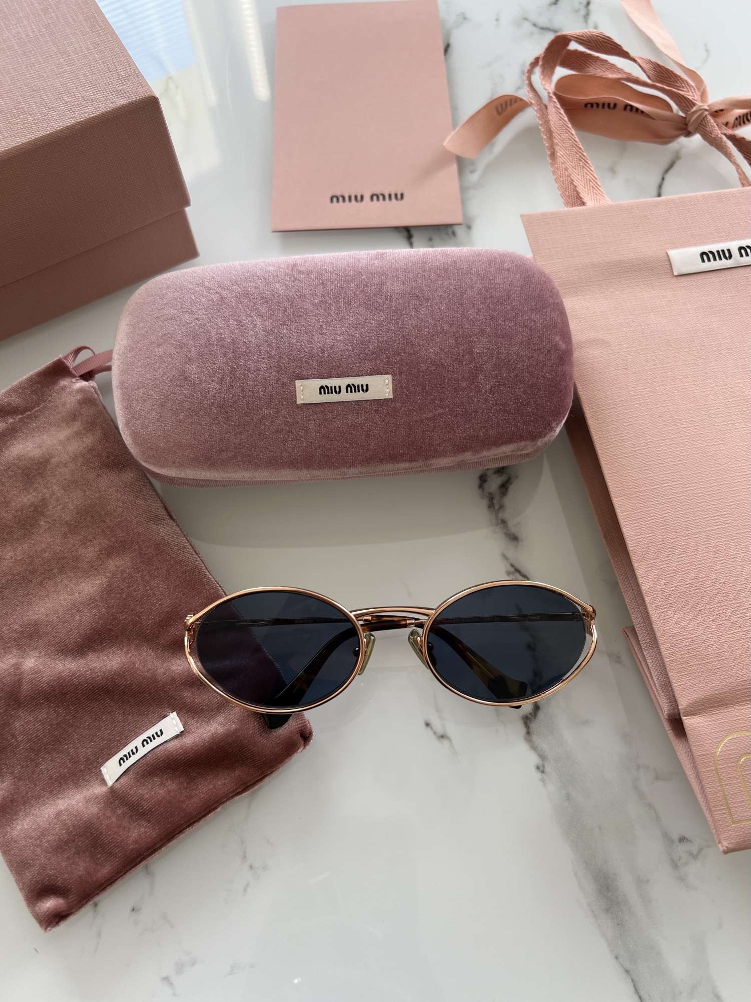 Miu Miu slnečné okuliare