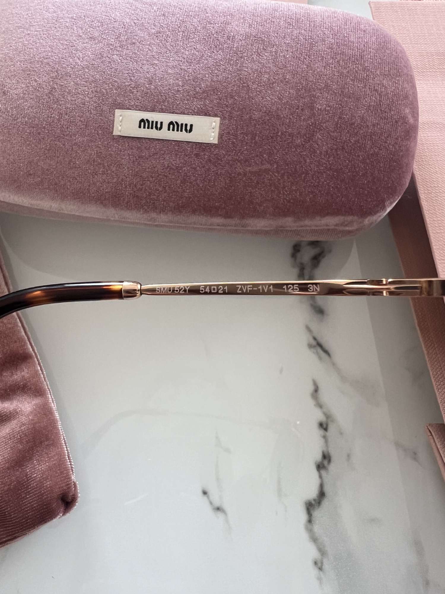 Miu Miu slnečné okuliare