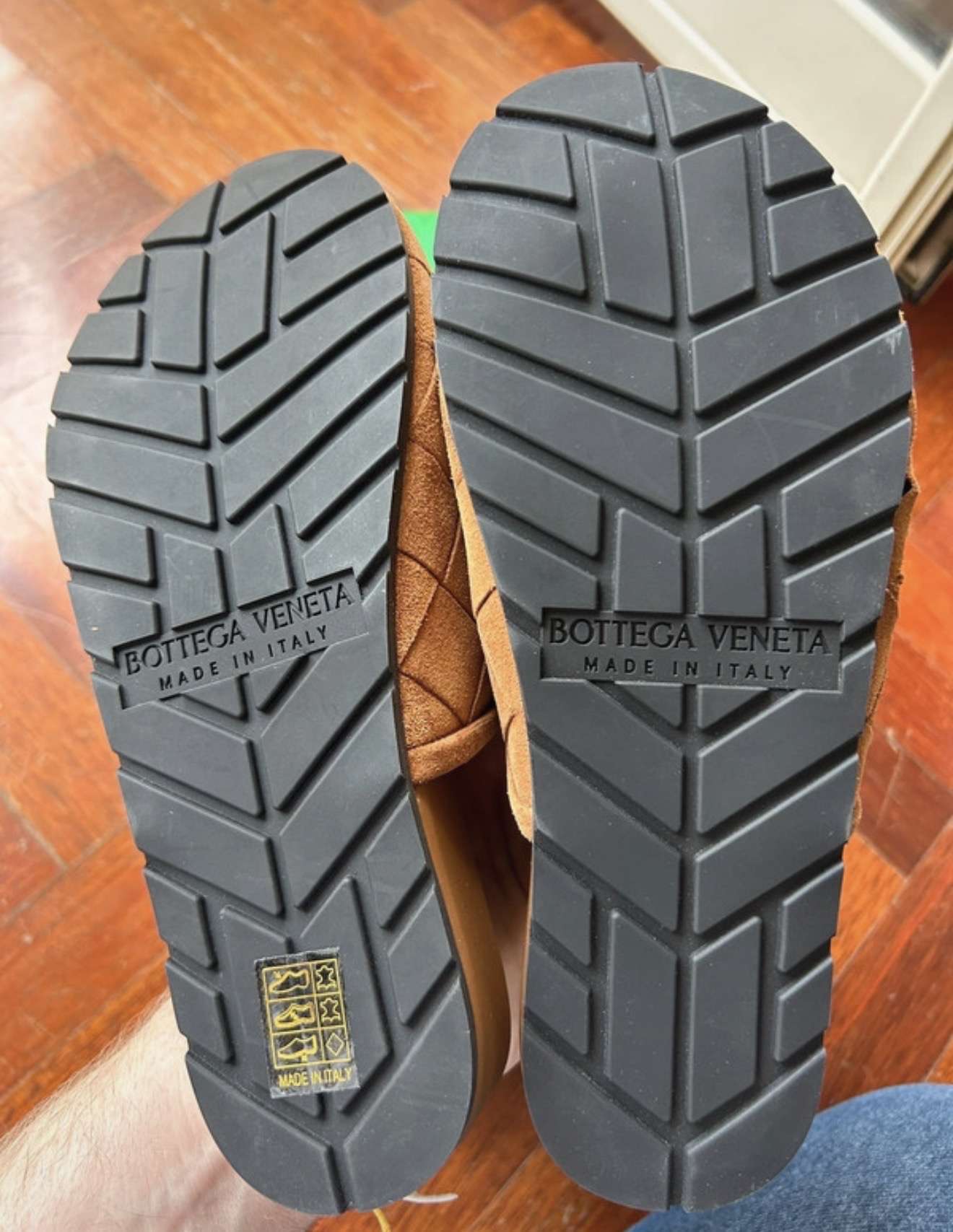 Bottega Veneta šľapky