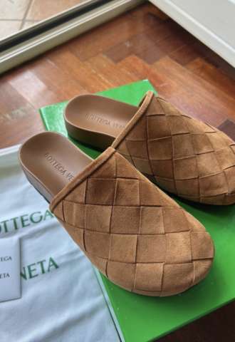 https://vipluxury.sk/Bottega Veneta šľapky