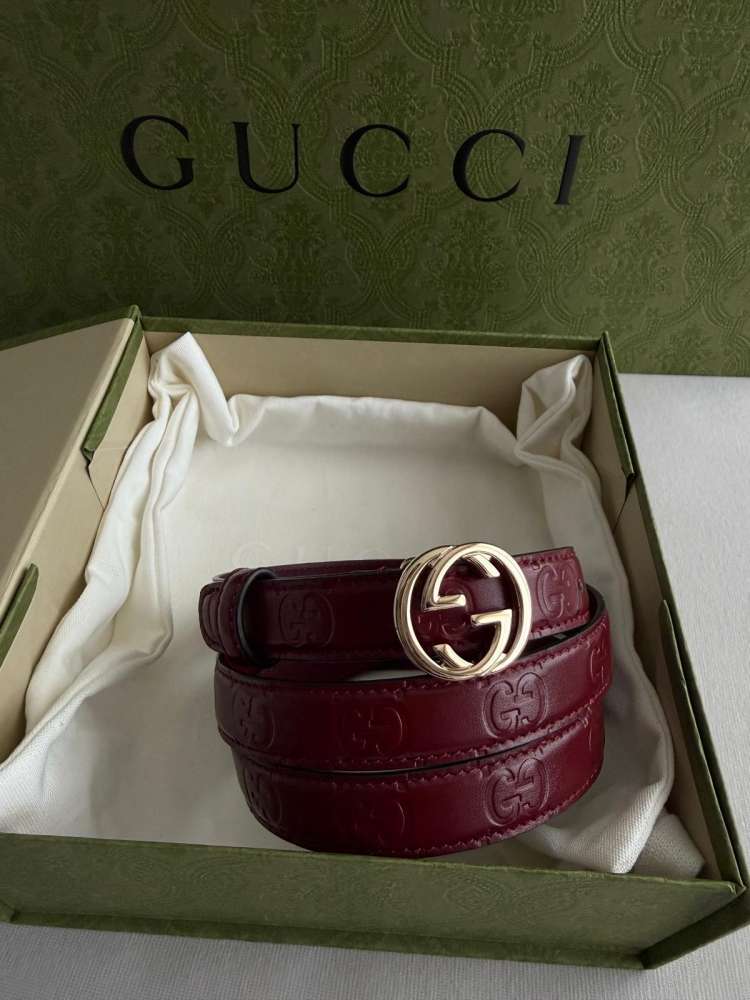 Gucci opasok