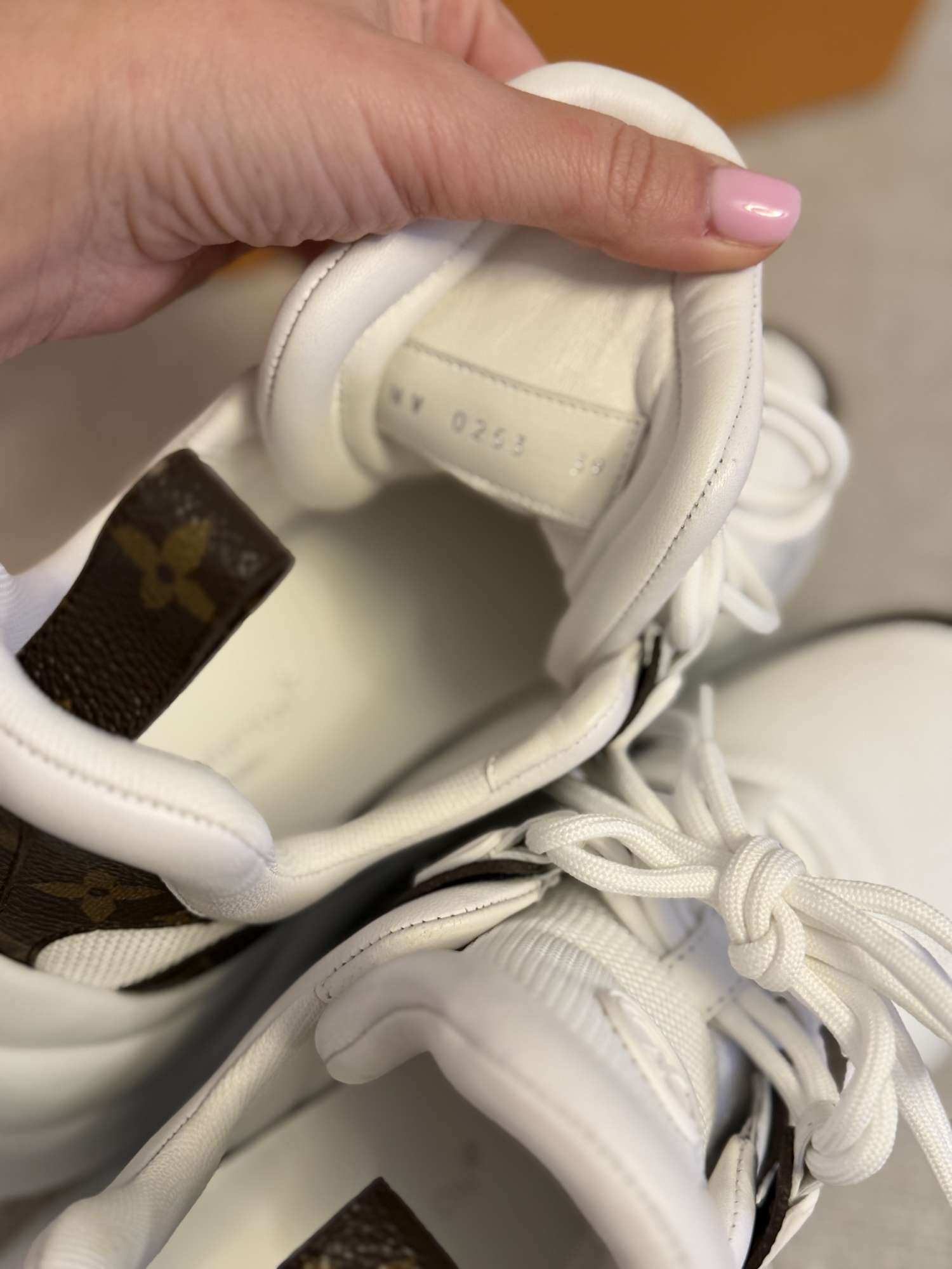 Louis vuitton archlight