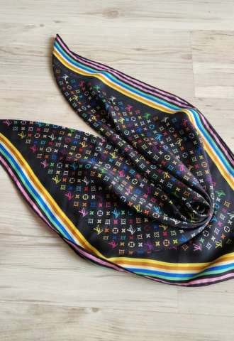 https://vipluxury.sk/Louis Vuitton Foulard