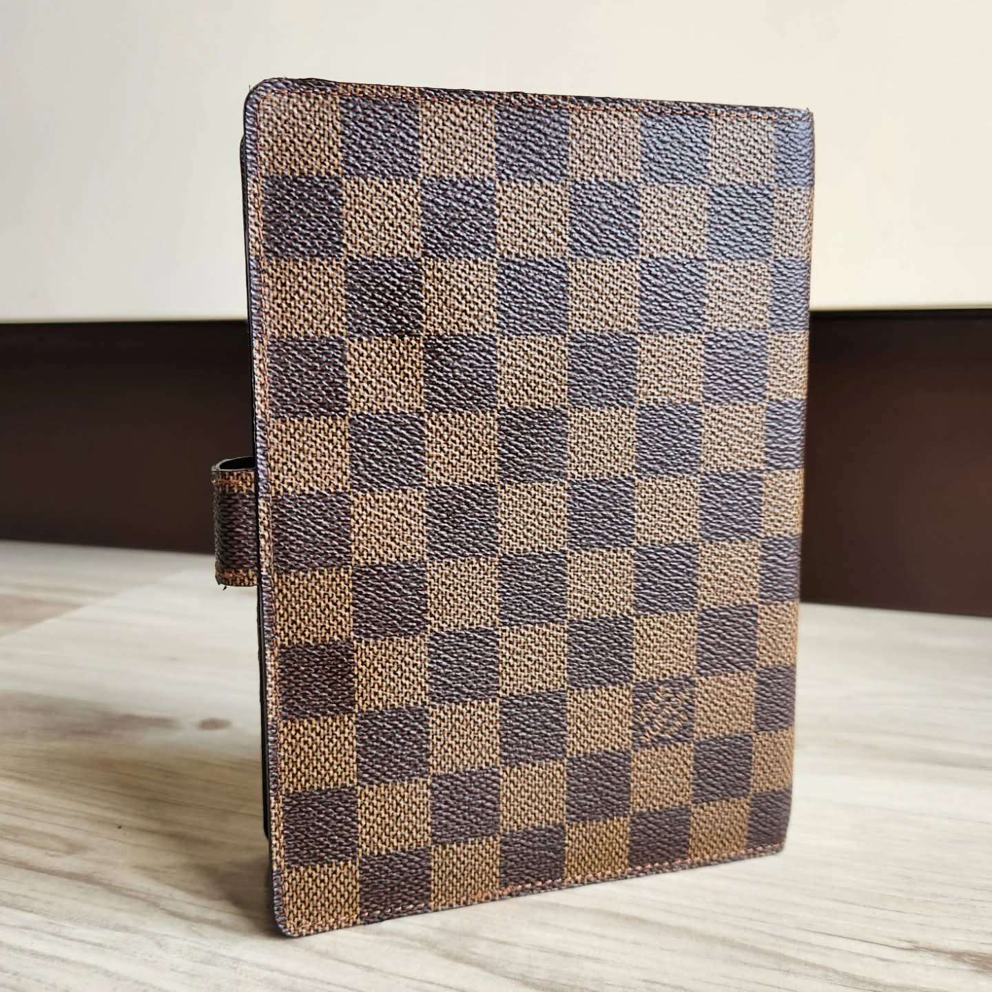 Louis Vuitton Agenda MM