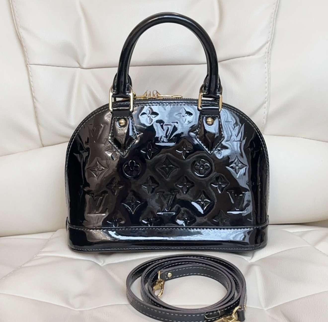 Louis Vuitton Alma bb