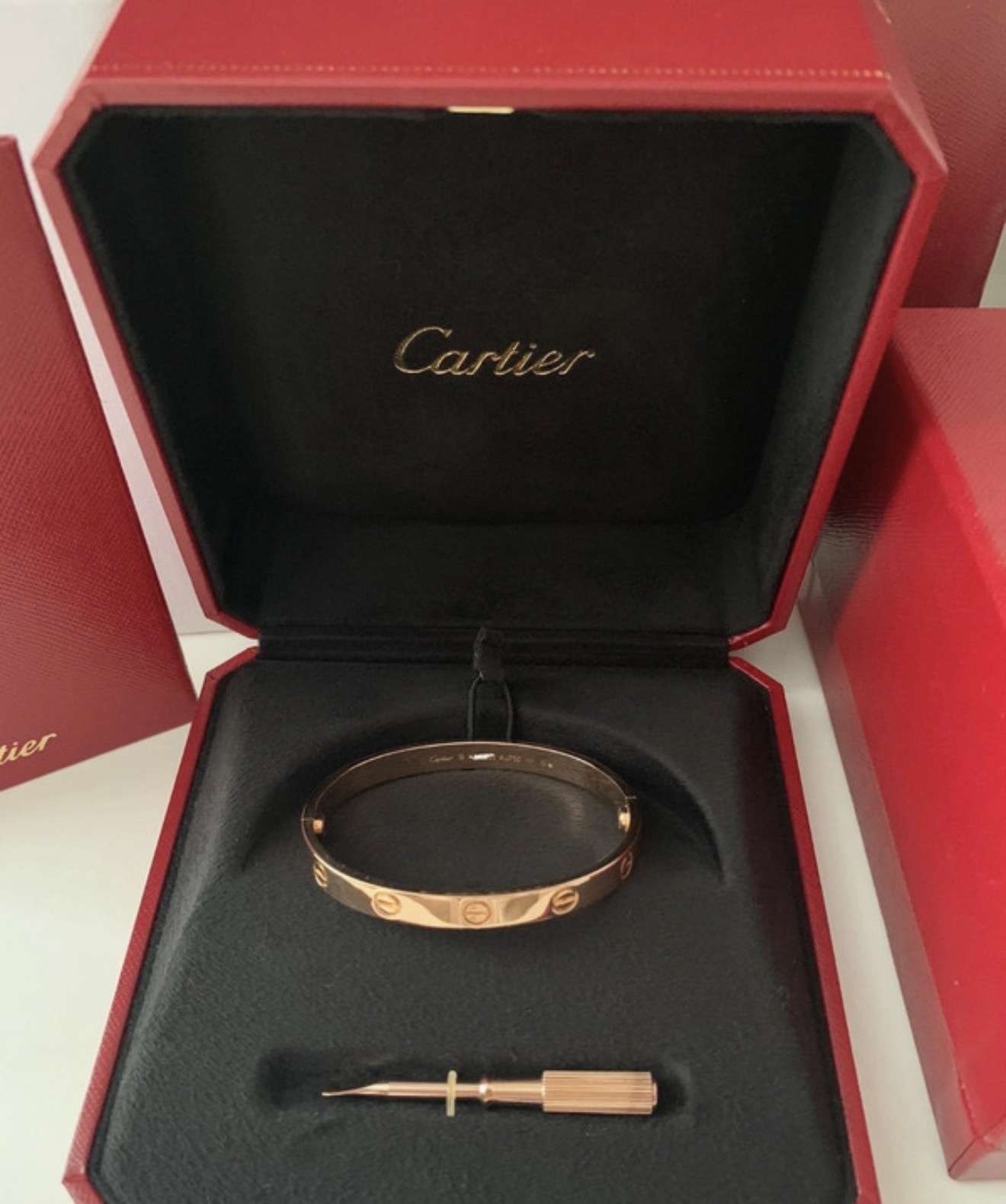 Cartier love