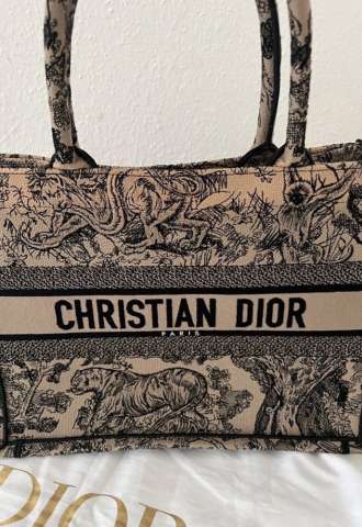 https://vipluxury.sk/Dior tote médium