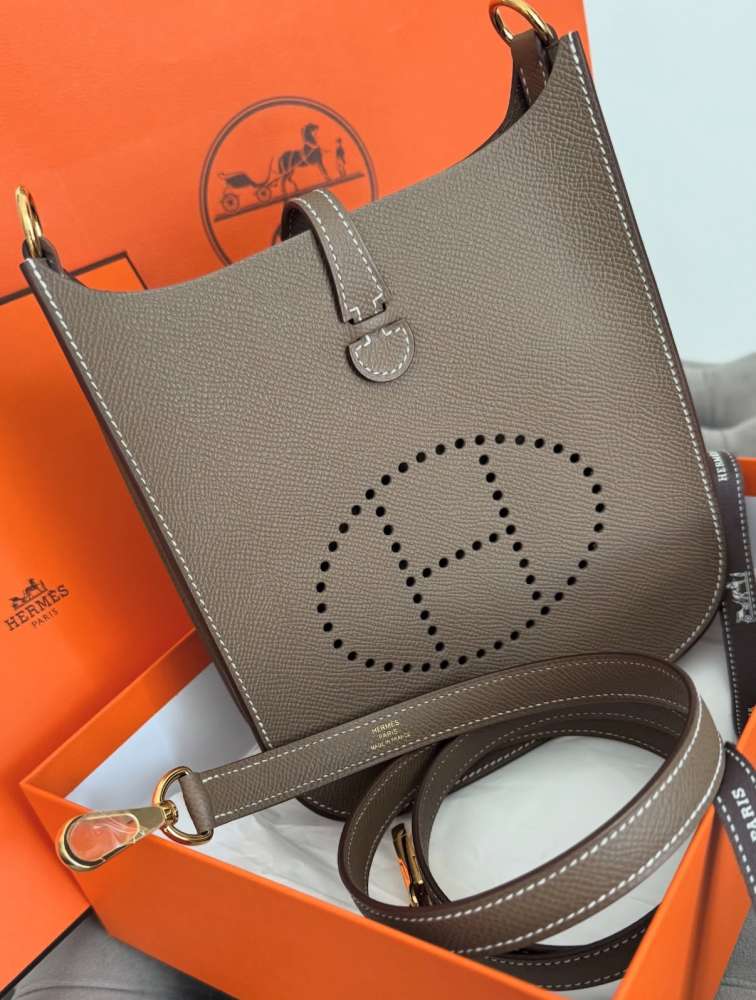 Hermes Mini Evelyne EPSOM