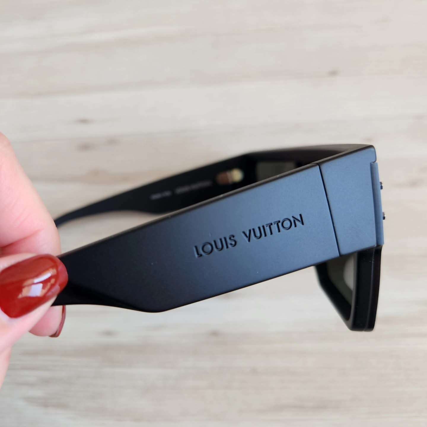 Louis Vuitton Bryle Waima E