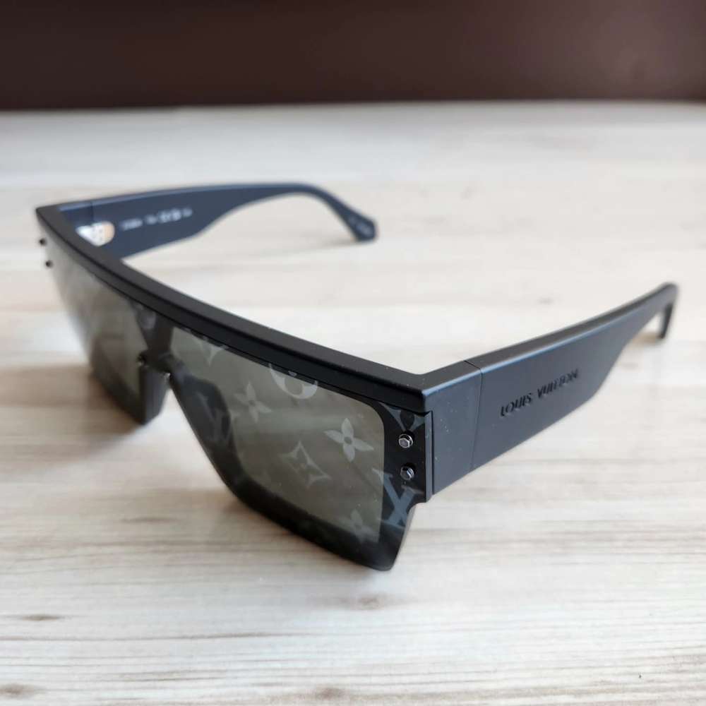 Louis Vuitton Bryle Waima E