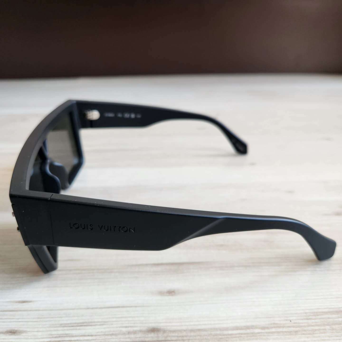 Louis Vuitton Bryle Waima E