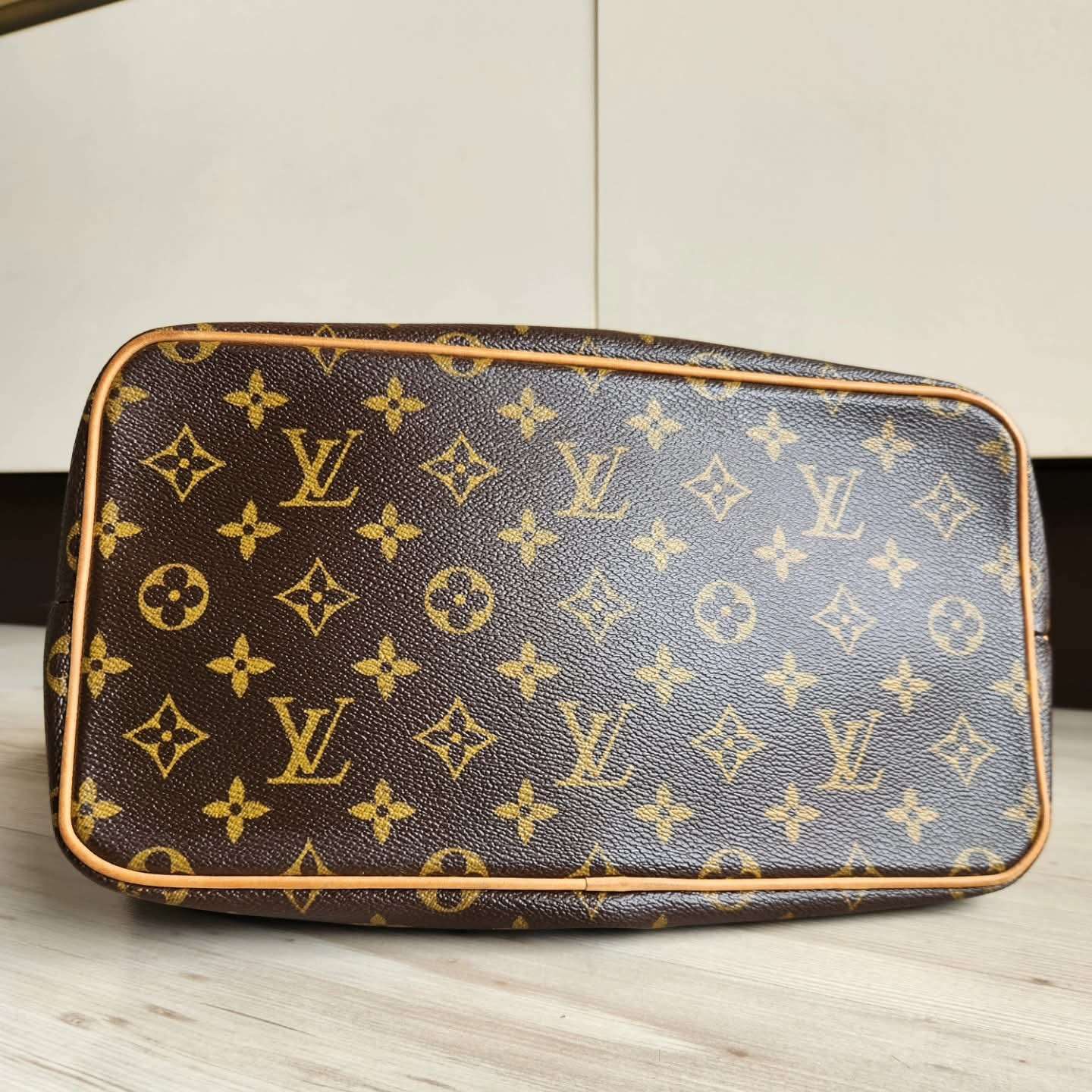 Louis Vuitton Palermo PM