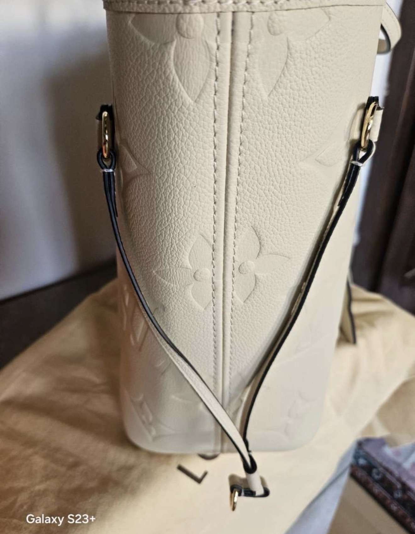 Louis Vuitton Neverfull MM