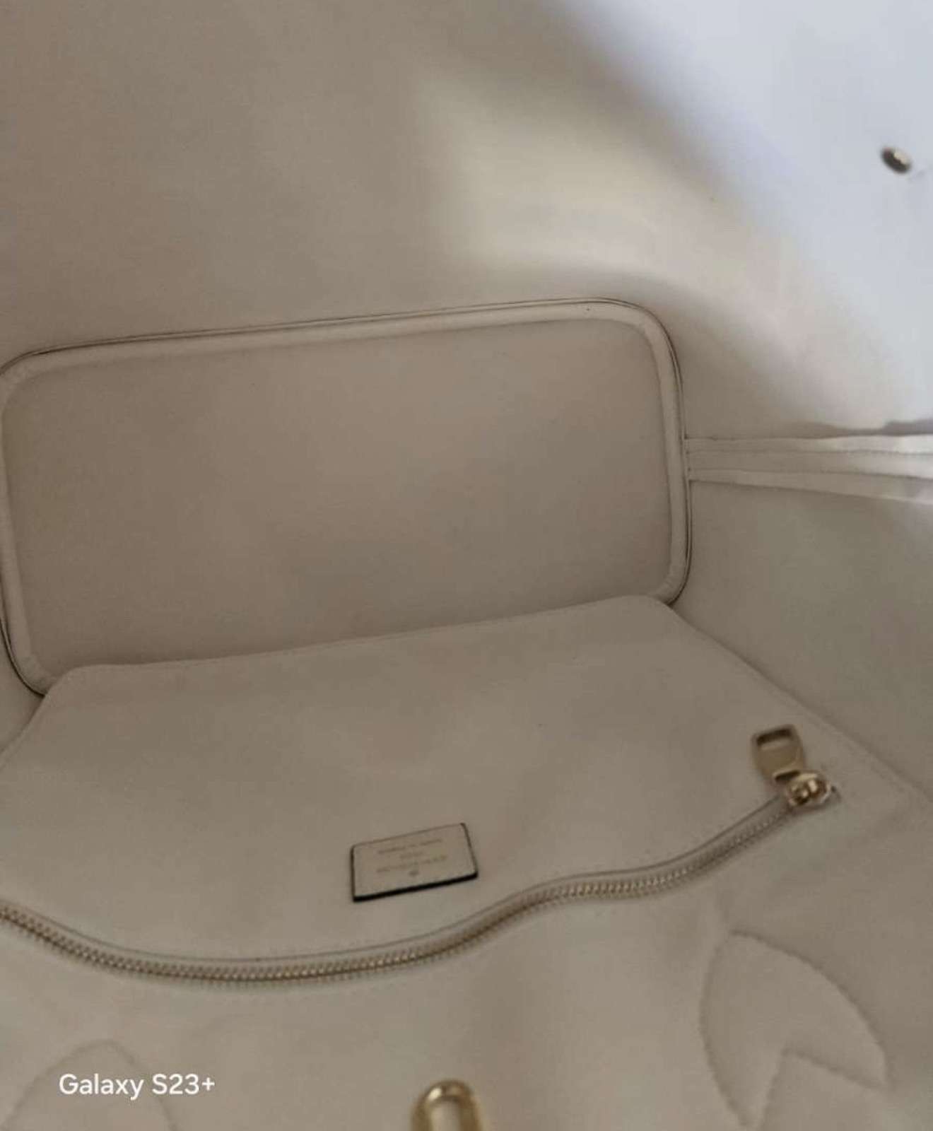 Louis Vuitton Neverfull MM