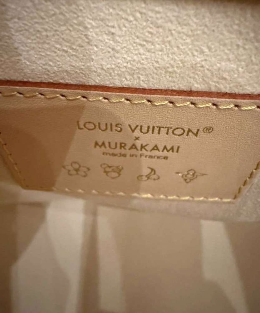 Louis Vuitton Neverfull