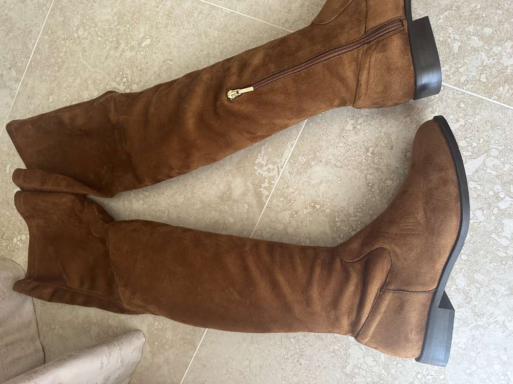 Cizmy nad kolena Cosmoparis brusena koza